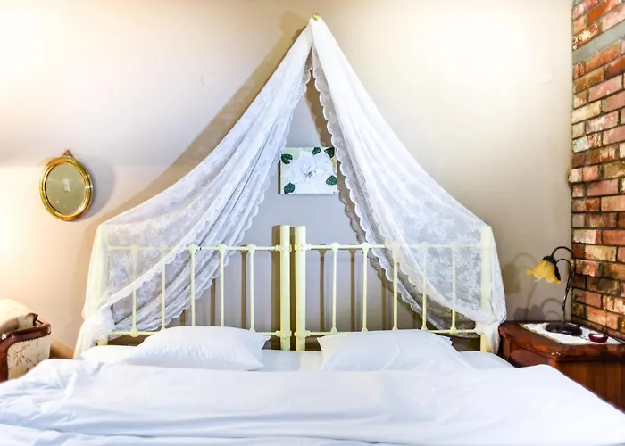 Victoria's Country *